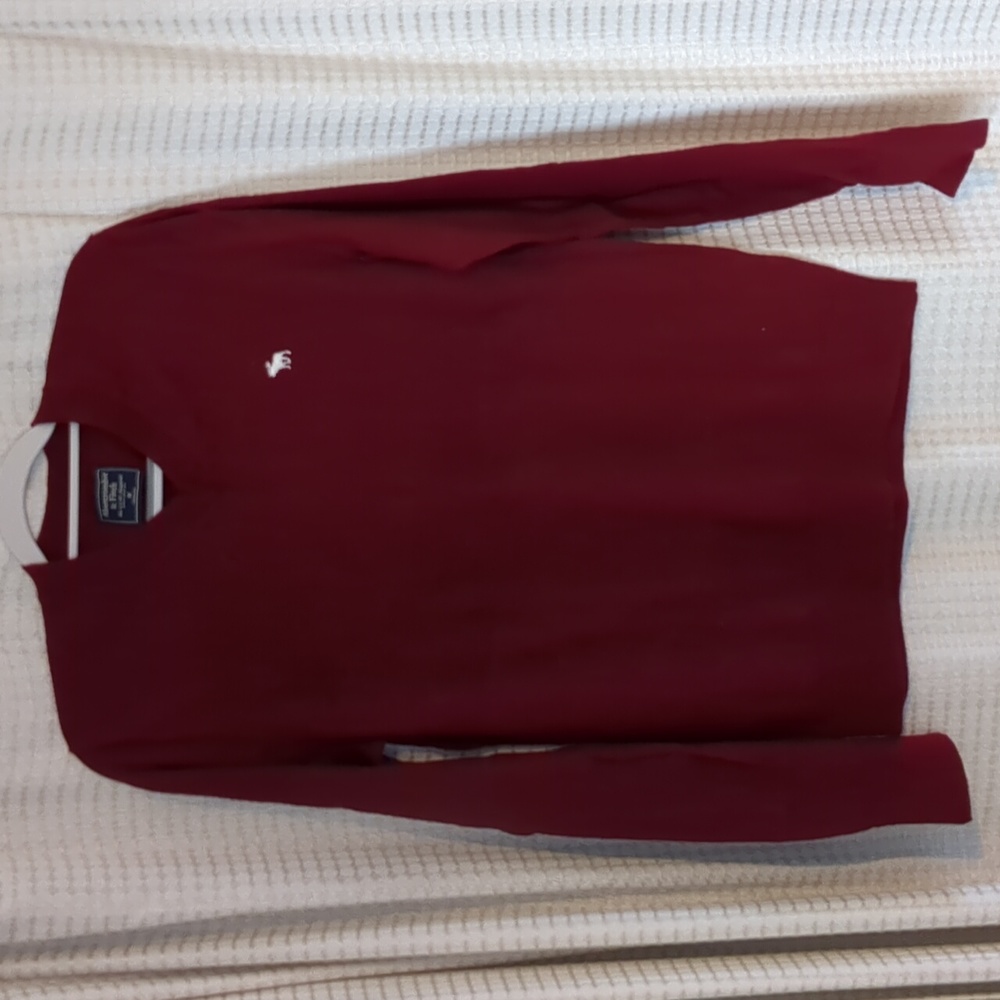 Set of 2 Sweaters (Medium): Abercrombie & Fitch, Old Navy